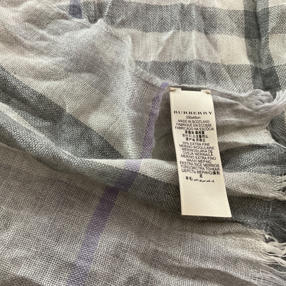 BURBERRY SCARF NOVA CHECK - Picture 4 of 5